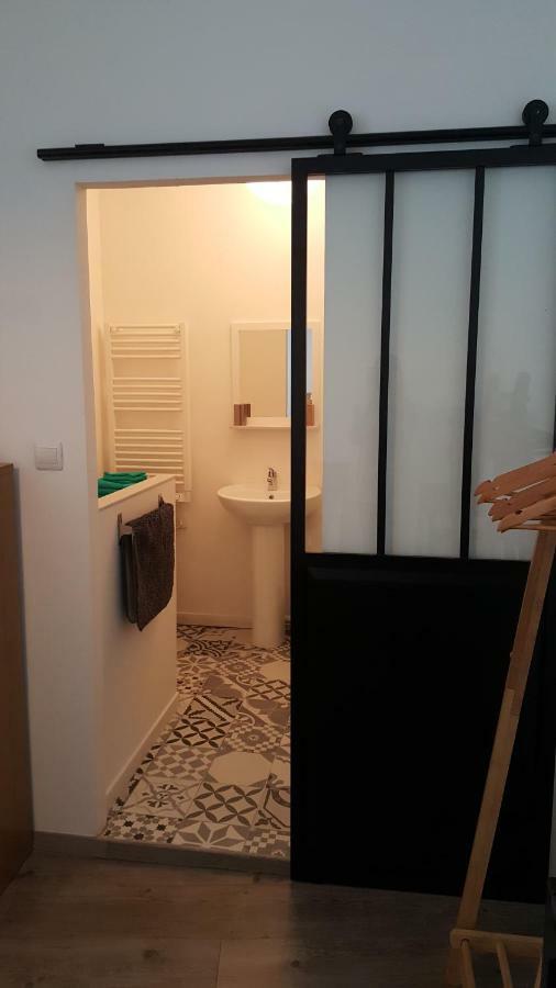 روشفور Le Petit Loft Des Thermes المظهر الخارجي الصورة